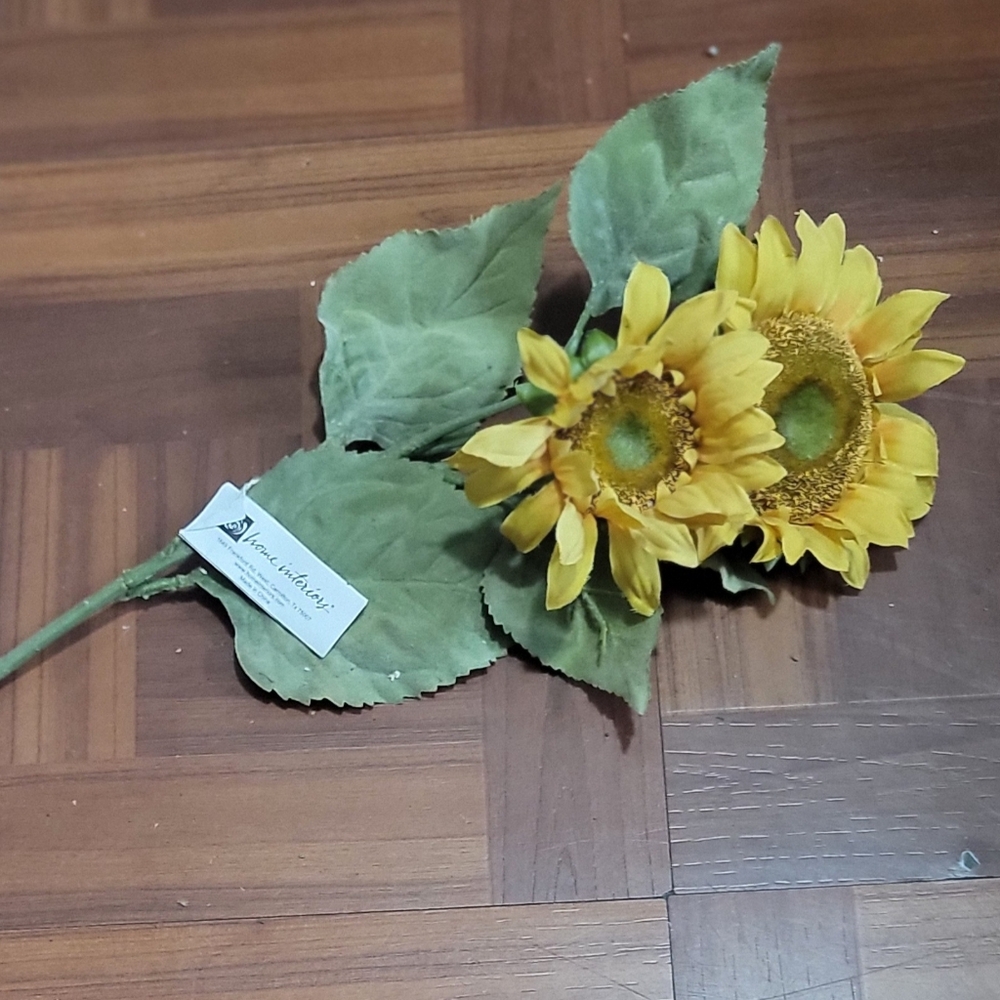 Sunflower Spray - Picture 6 of 7